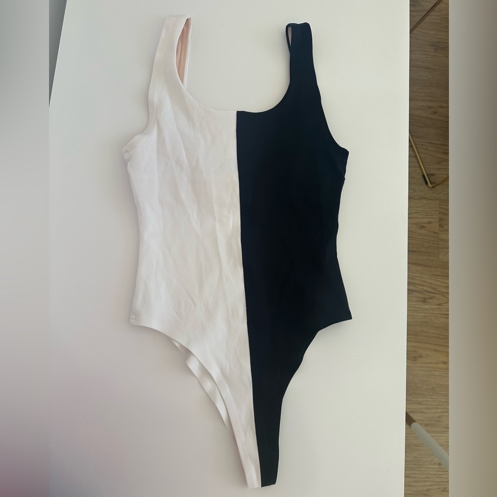 Vaara Clara Leotard Size XS